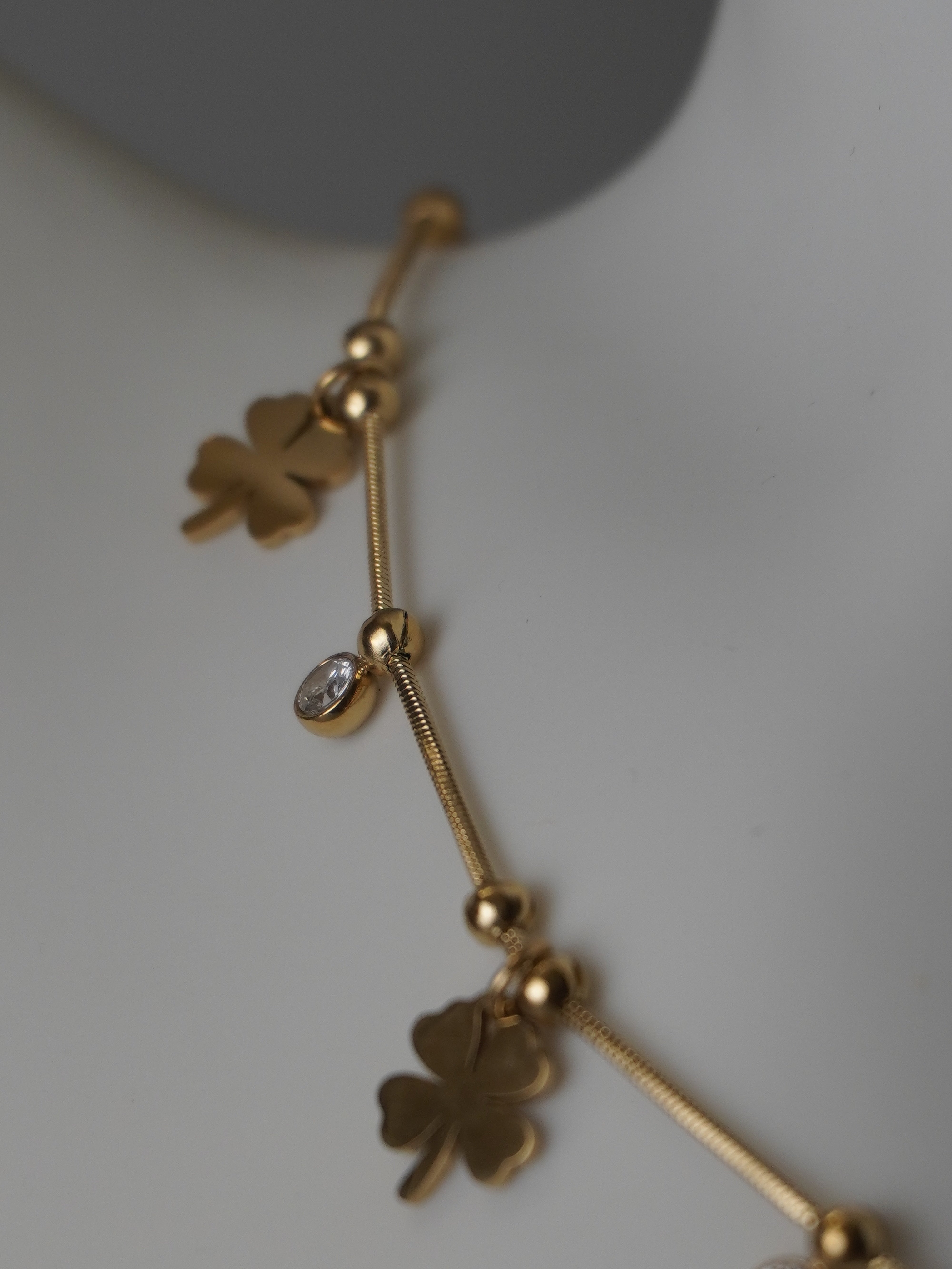 CHARM LUCKY
